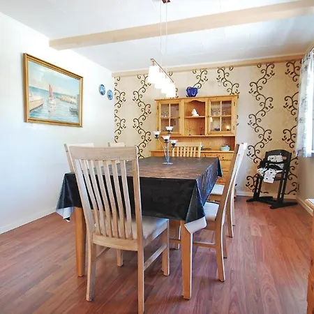 Holiday home Three-bedroom Holiday With A Patio 01 Bagenkop